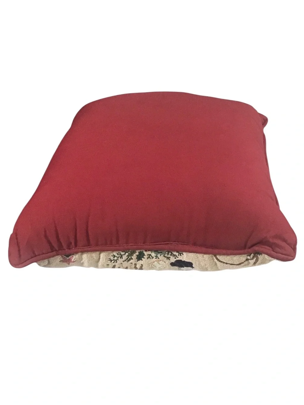Riverdale Throw Pillow Christmas Holiday Beige Multicolor Tree Santa USA